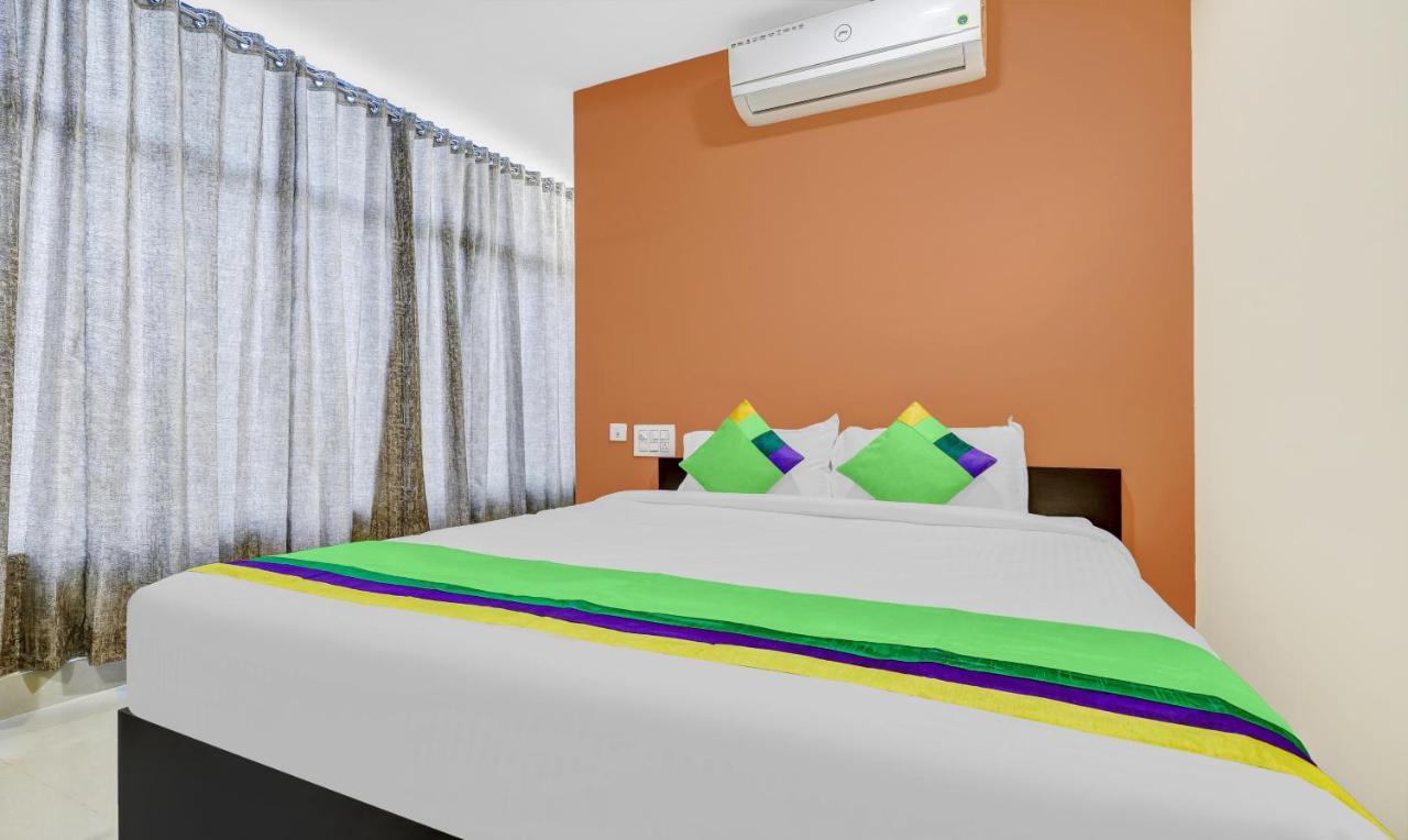 Treebo Hotel Mobi Vip Airport Гувахати Экстерьер фото